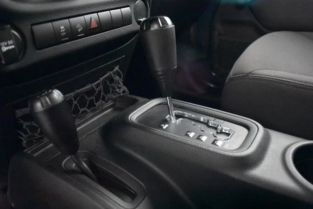 2017 Jeep Wrangler Unlimited Sport - Photo 18