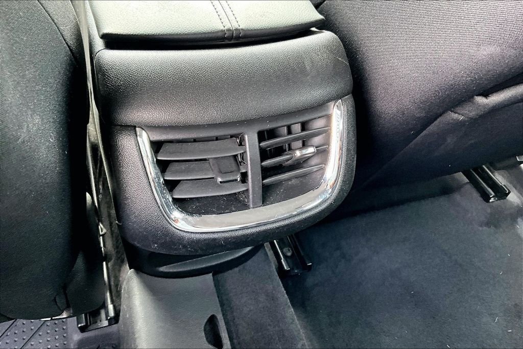 Used 2022 Black Chevrolet LT image 22