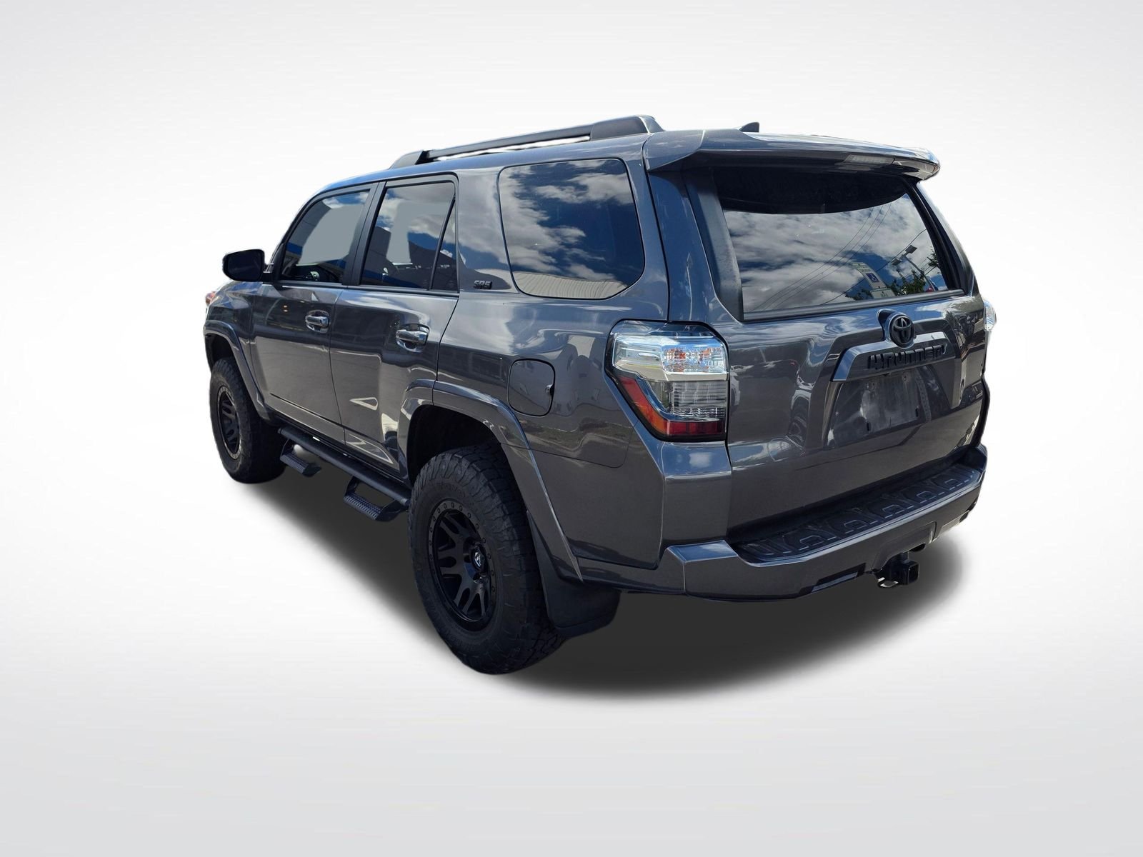 Used 2019 Magnetic Gray Metallic Toyota SR5 Premium image 7