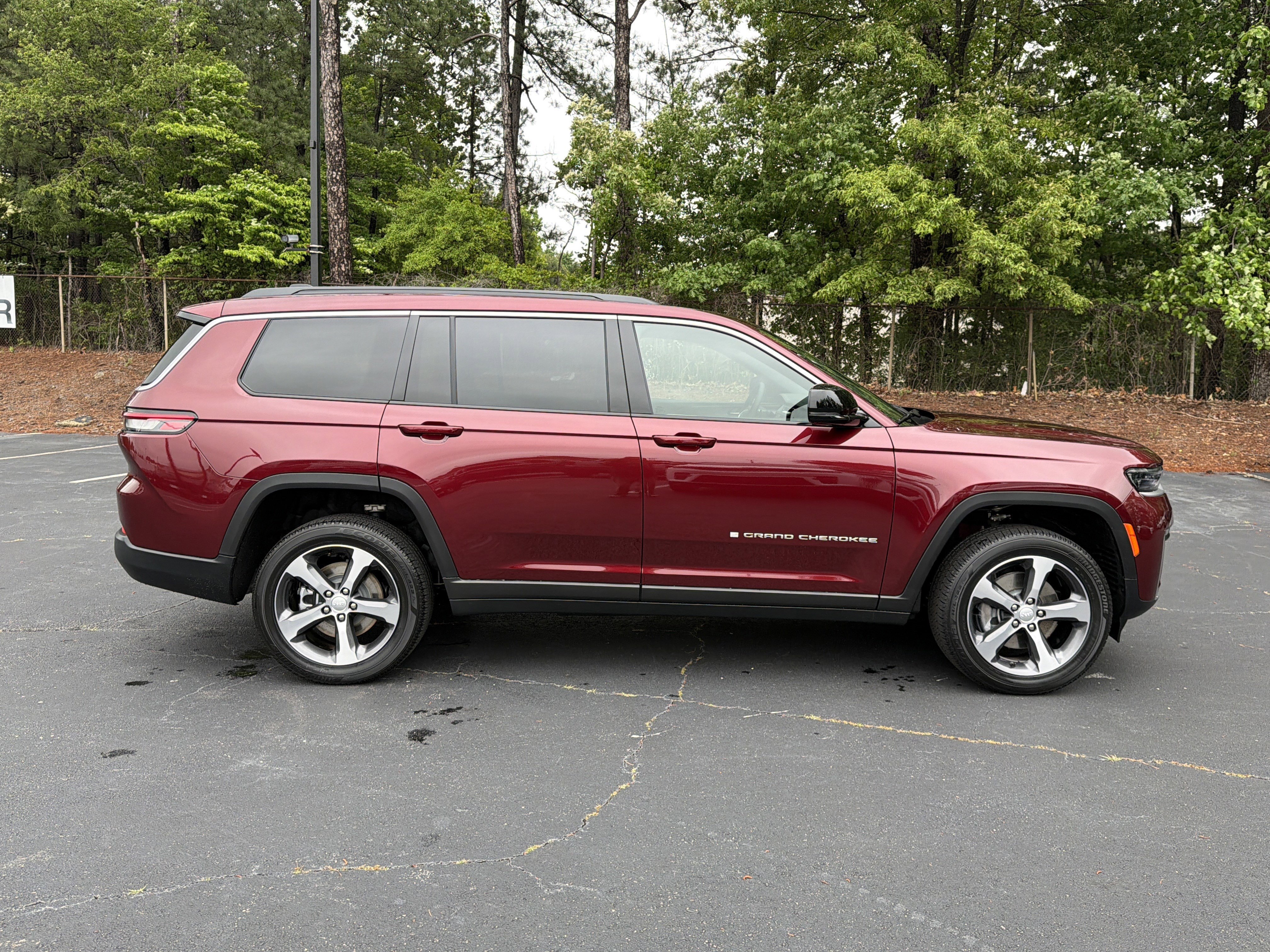 New 2026 Velvet Red Pearlcoat Jeep Limited image 9