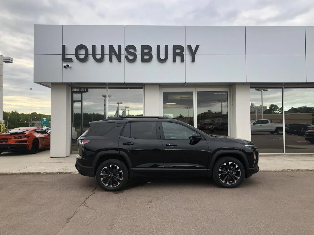 New 2026 Black Chevrolet Awd 4dr Rs image 2