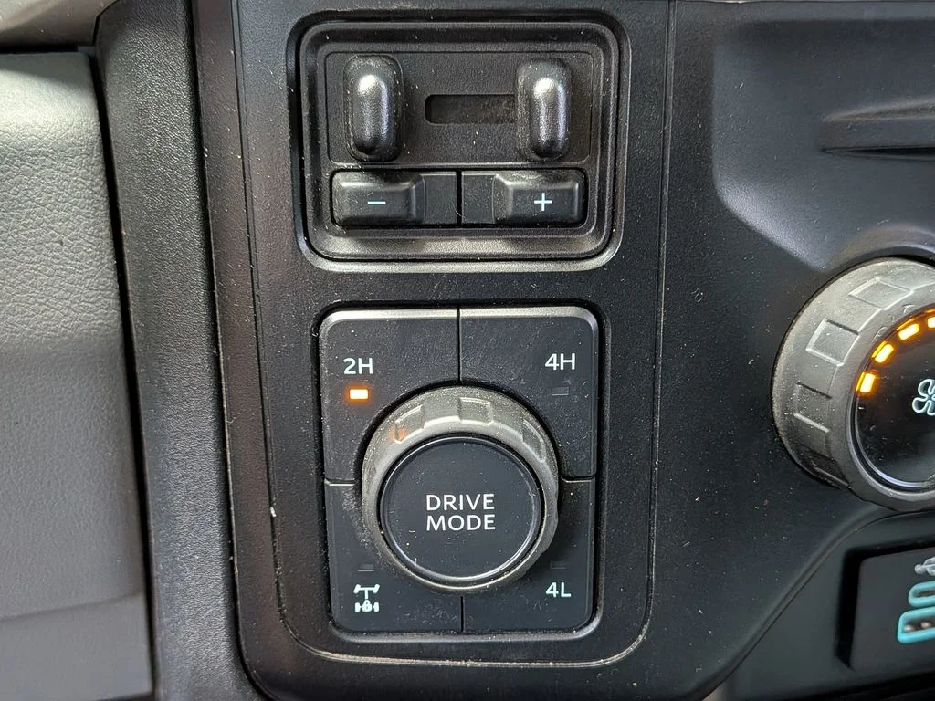 Used 2024 White Ford XLT image 19