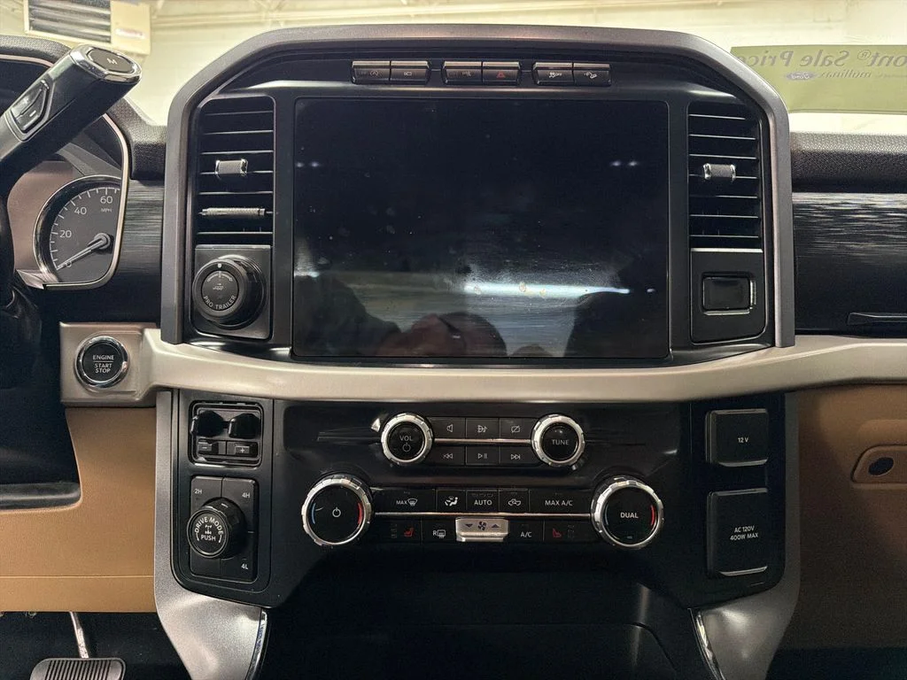 Certified Used 2023 White Ford XLT image 23