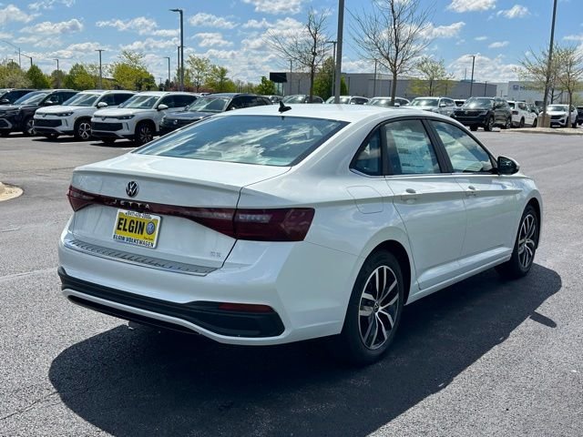 New 2026 Opal White Pearl Volkswagen 1.5T SE image 4