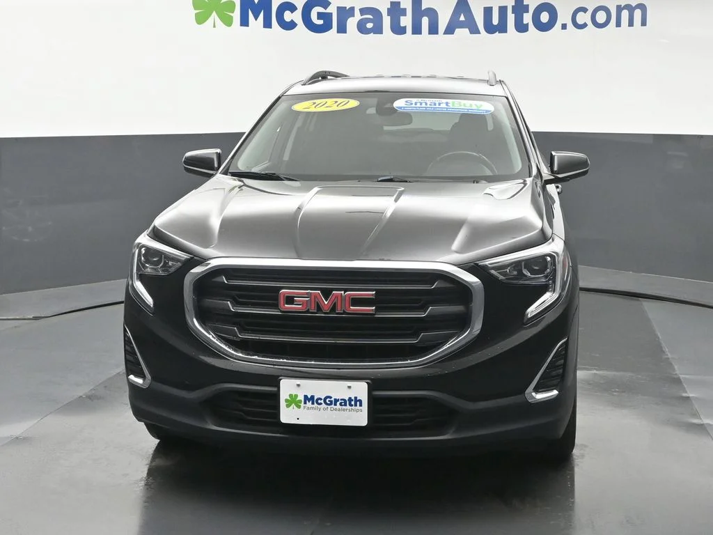 Used 2020 Black GMC SLE image 6