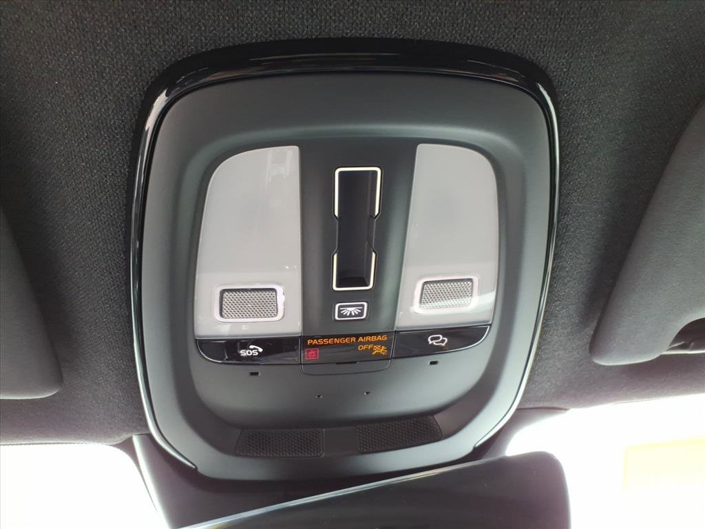 New 2026 Vapour Grey Volvo Ultra Black Edition image 18