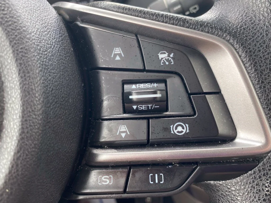 Used 2020 Blue Subaru Base image 27