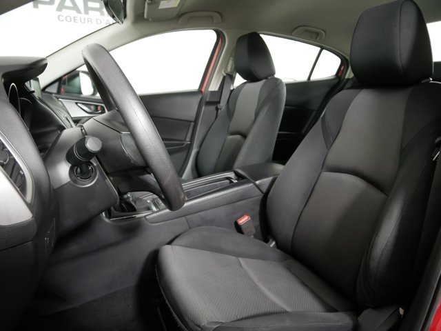 Used 2017 Soul Red Metallic Mazda Sport image 9