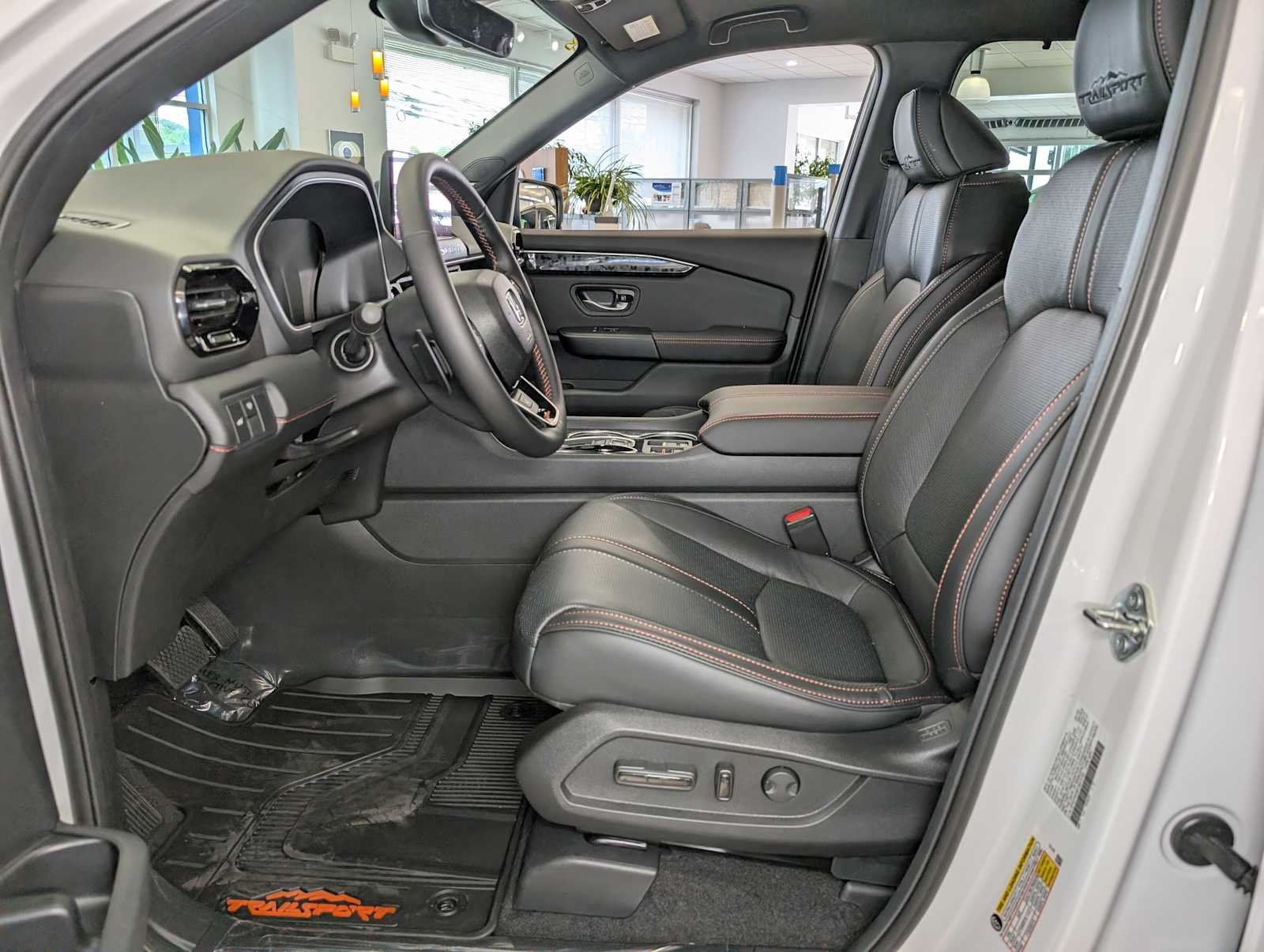 New 2026 Platinum White Pearl Honda TrailSport Elite Blackout image 4
