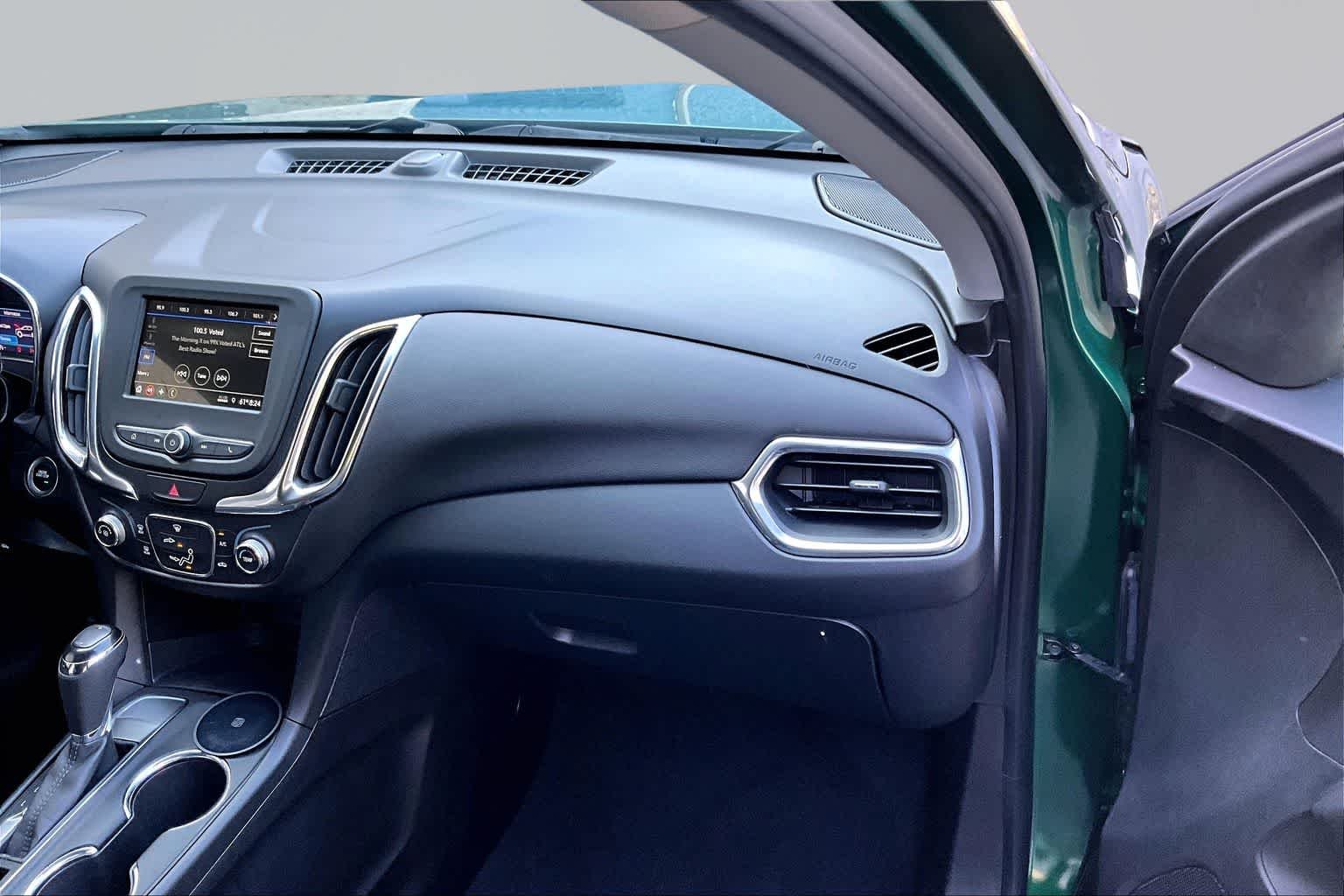 Used 2019 Ivy Metallic Chevrolet LT image 18
