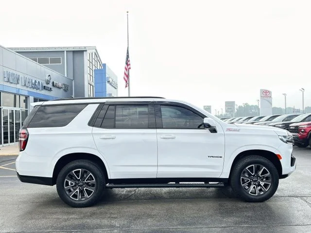 Used 2022 Summit White Chevrolet Z71 image 16