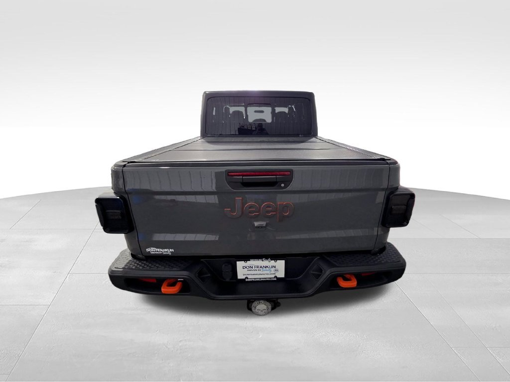 Used 2021 Gray Jeep Mojave image 4
