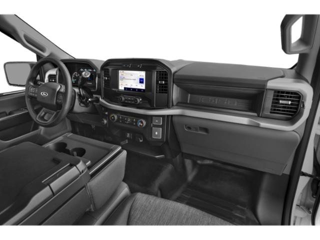 Used 2023  Ford  image 14