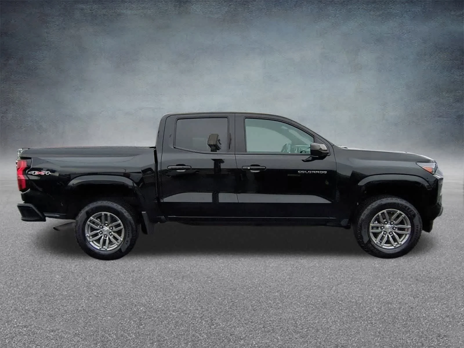 Used 2023 Chevrolet Colorado LT with VIN 1GCPTCEK9P1199765 for sale in Minneapolis, Minnesota