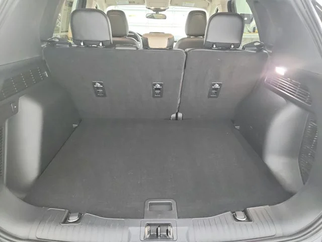 Used 2020 Gray Ford SEL image 41