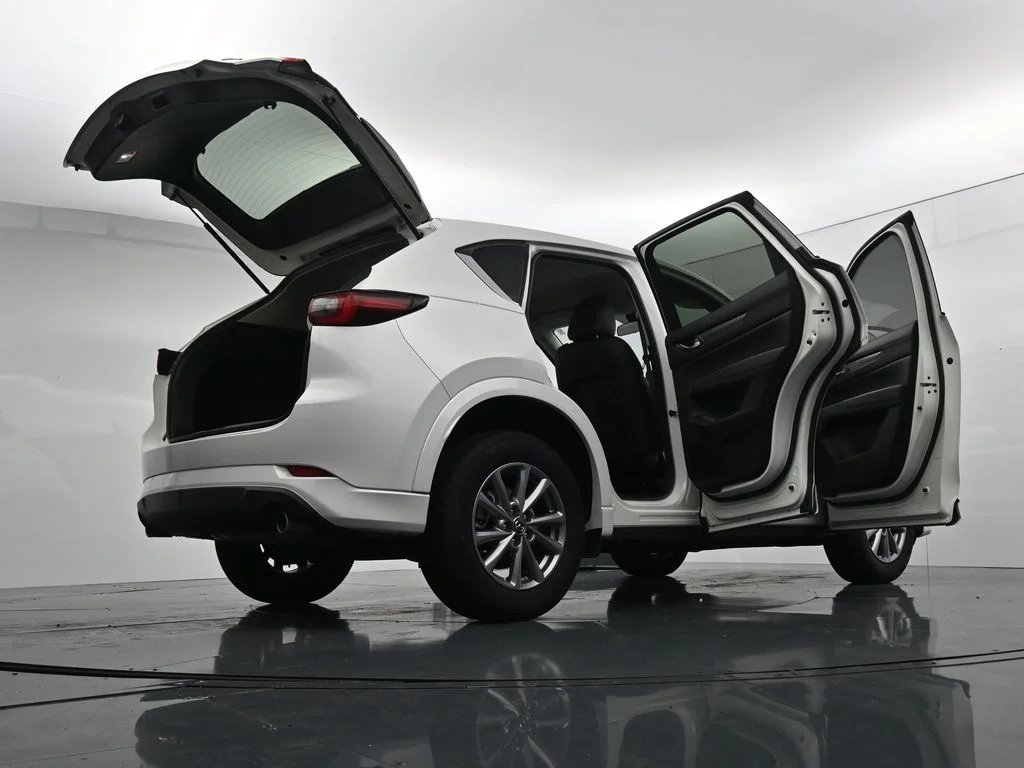 Used 2024 White Mazda 2.5 S Select Package image 39
