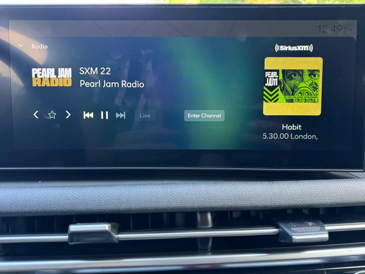 New 2026 Silver Hyundai SEL Premium AWD image 22