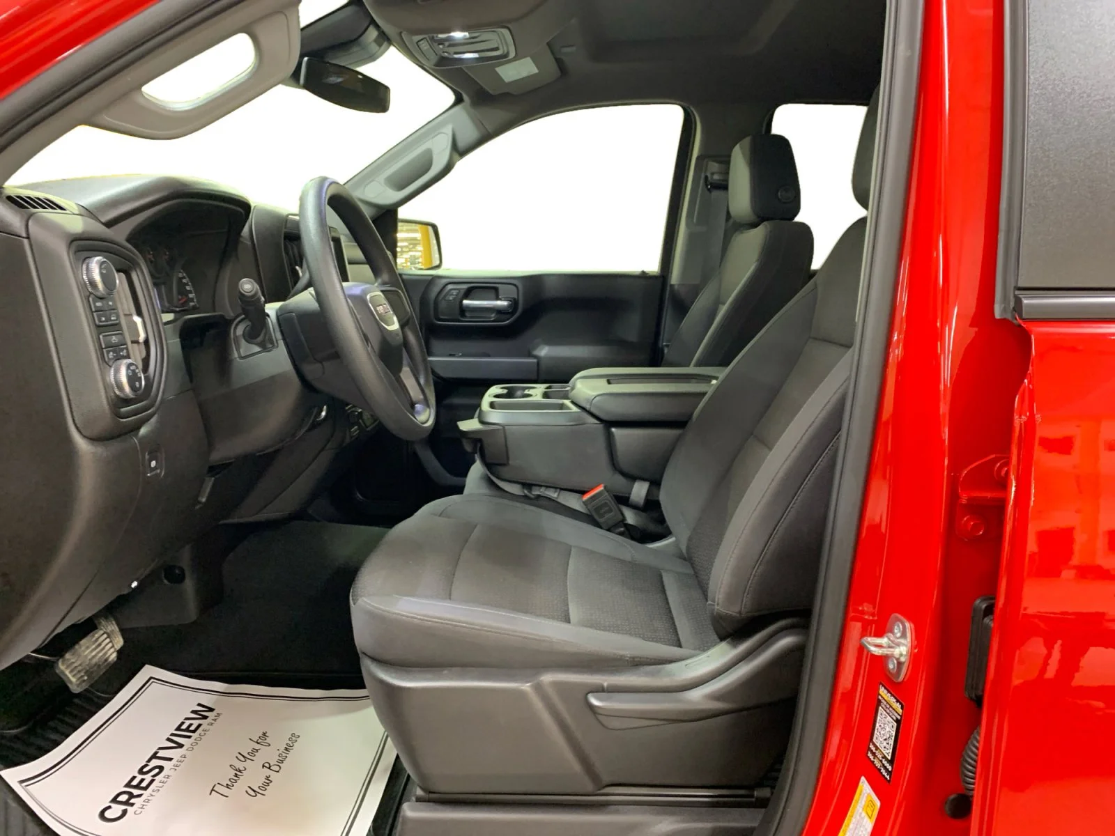 Used 2025 Cardinal Red GMC Pro image 10