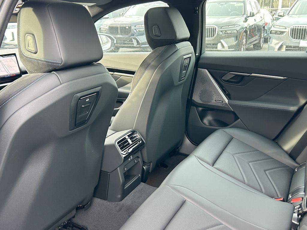 New 2026 Brooklyn Grey Metallic BMW 530i image 31