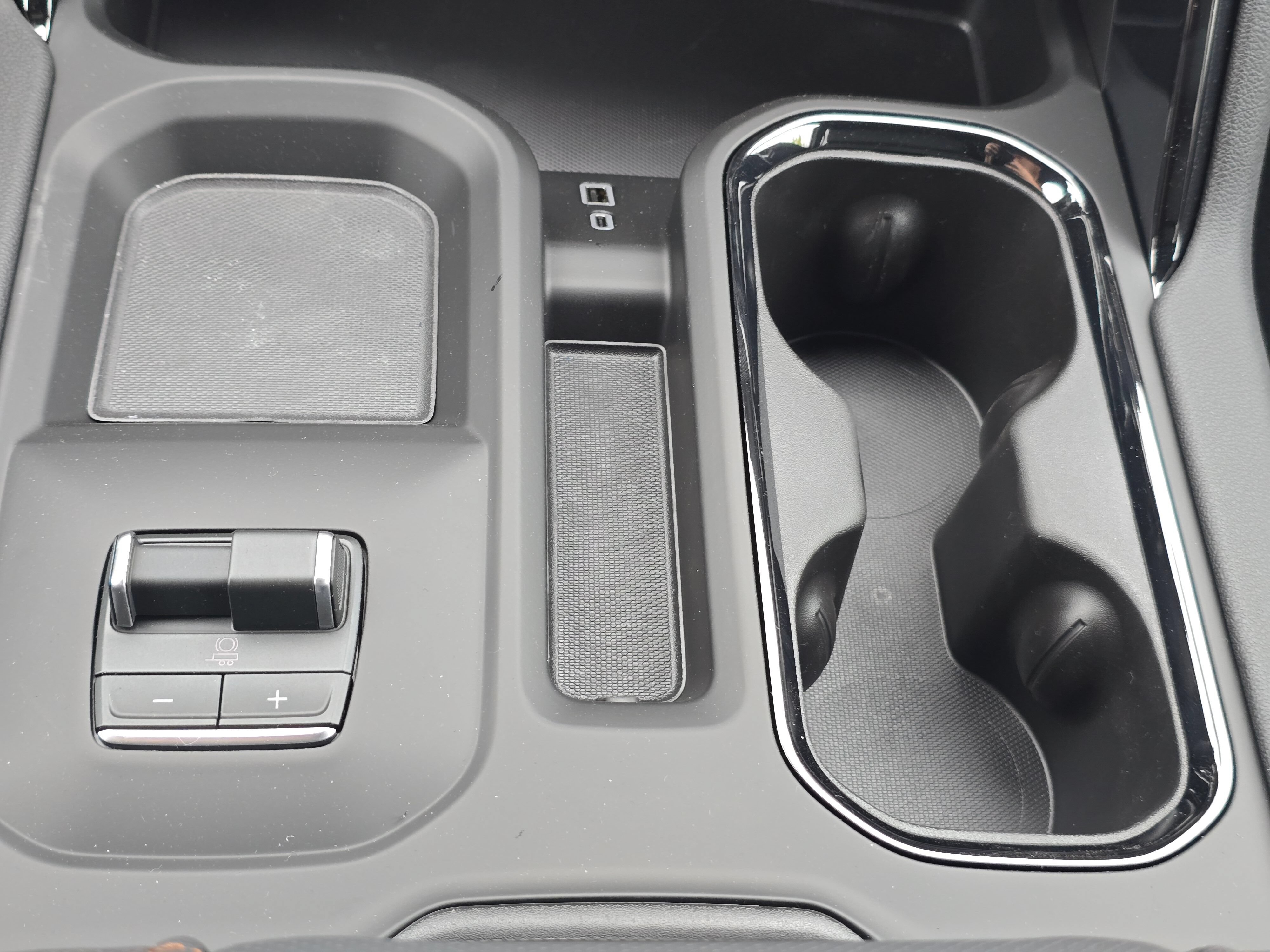 2026 GMC Sierra 2500HD AT4 - Photo 20