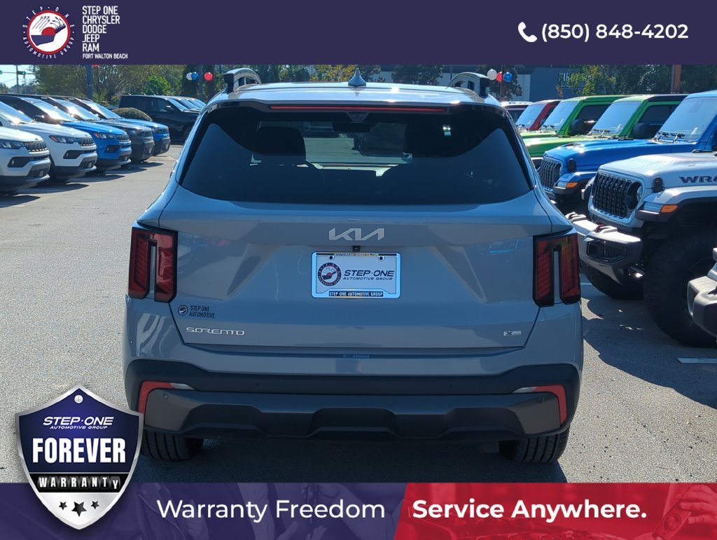 Used 2024 Gray Kia X-Line SX Prestige image 5