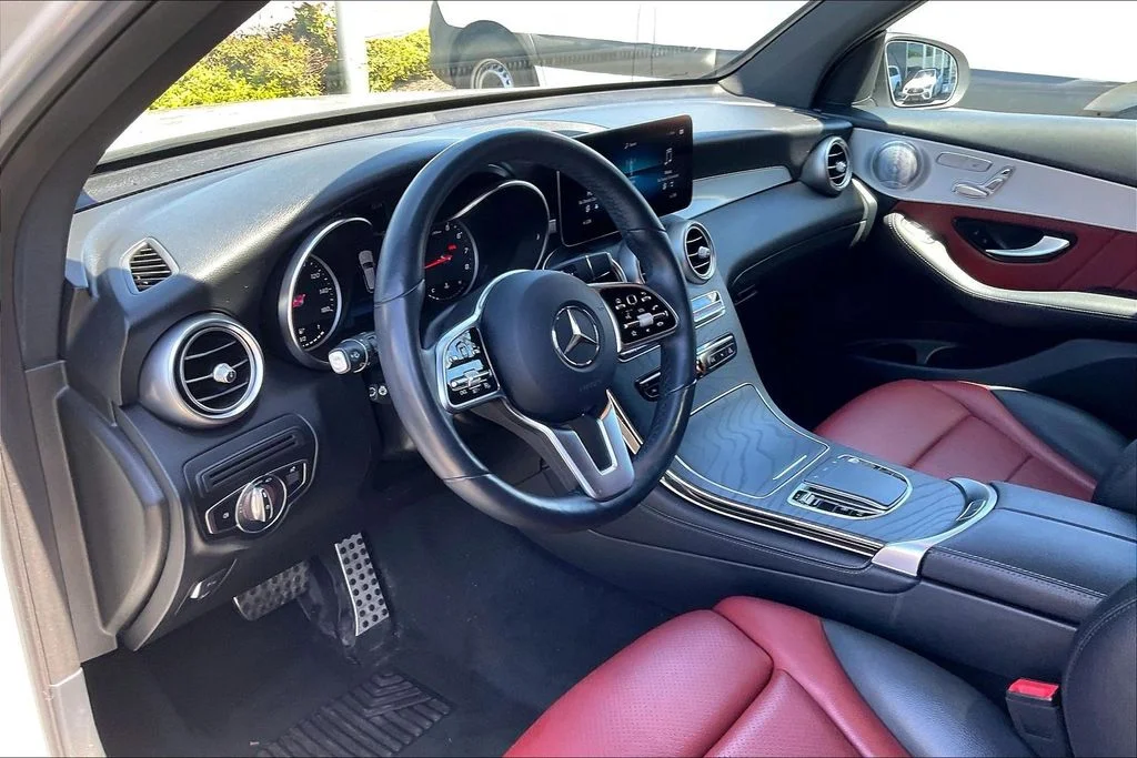 2020 Mercedes-Benz GLC GLC300 - Photo 11