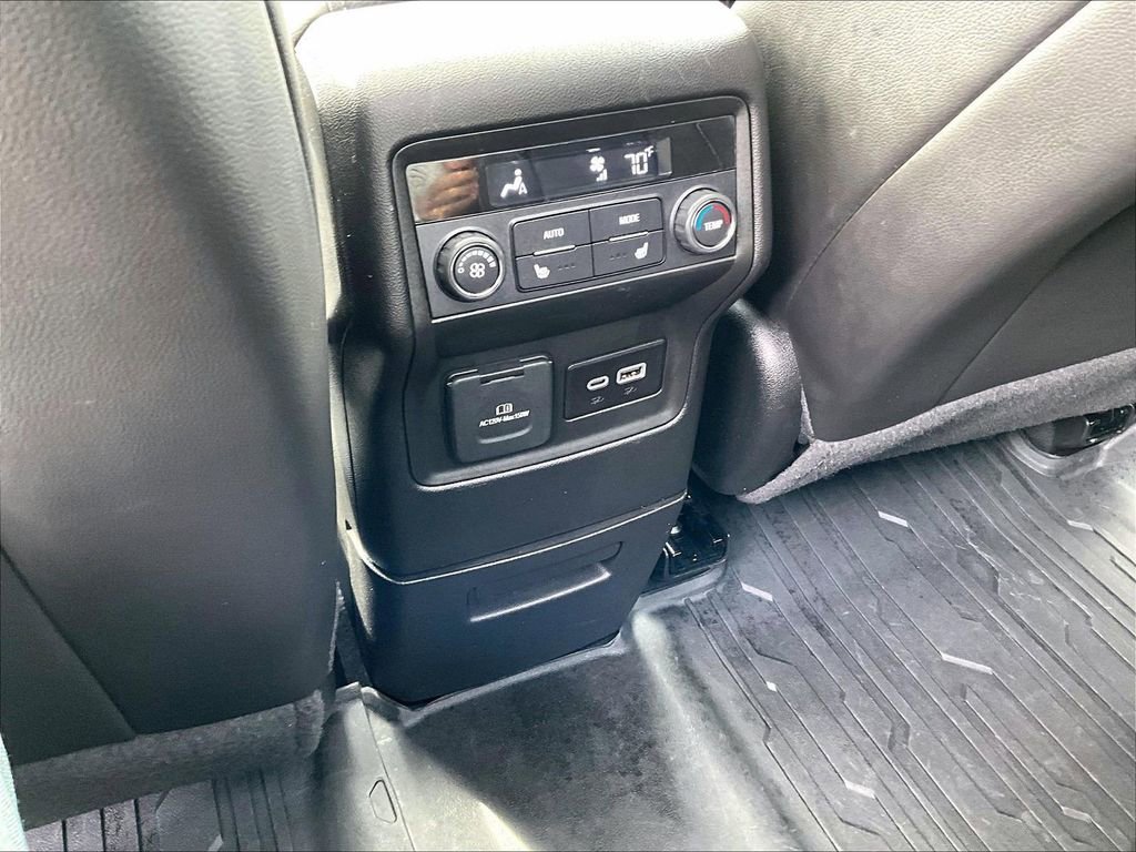 Used 2023 White Frost Tricoat GMC Denali image 29