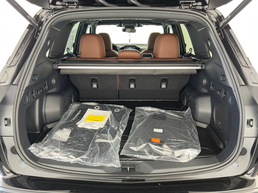 New 2026 CRYSTAL BLACK SILICA Subaru Touring image 25