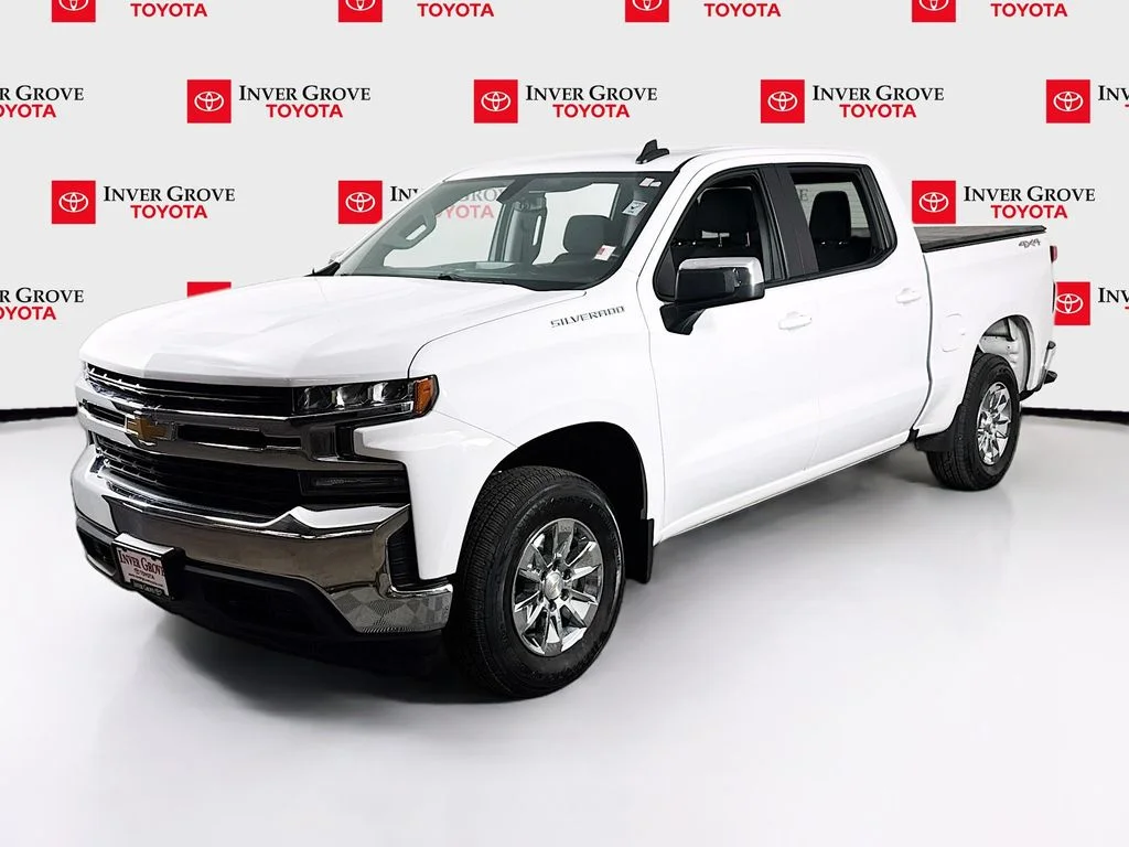 2022 Chevrolet Silverado 1500 LT 4X4 Crew Cab Short Box's photo