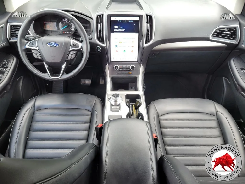 Used 2024 Gray Ford SEL image 17