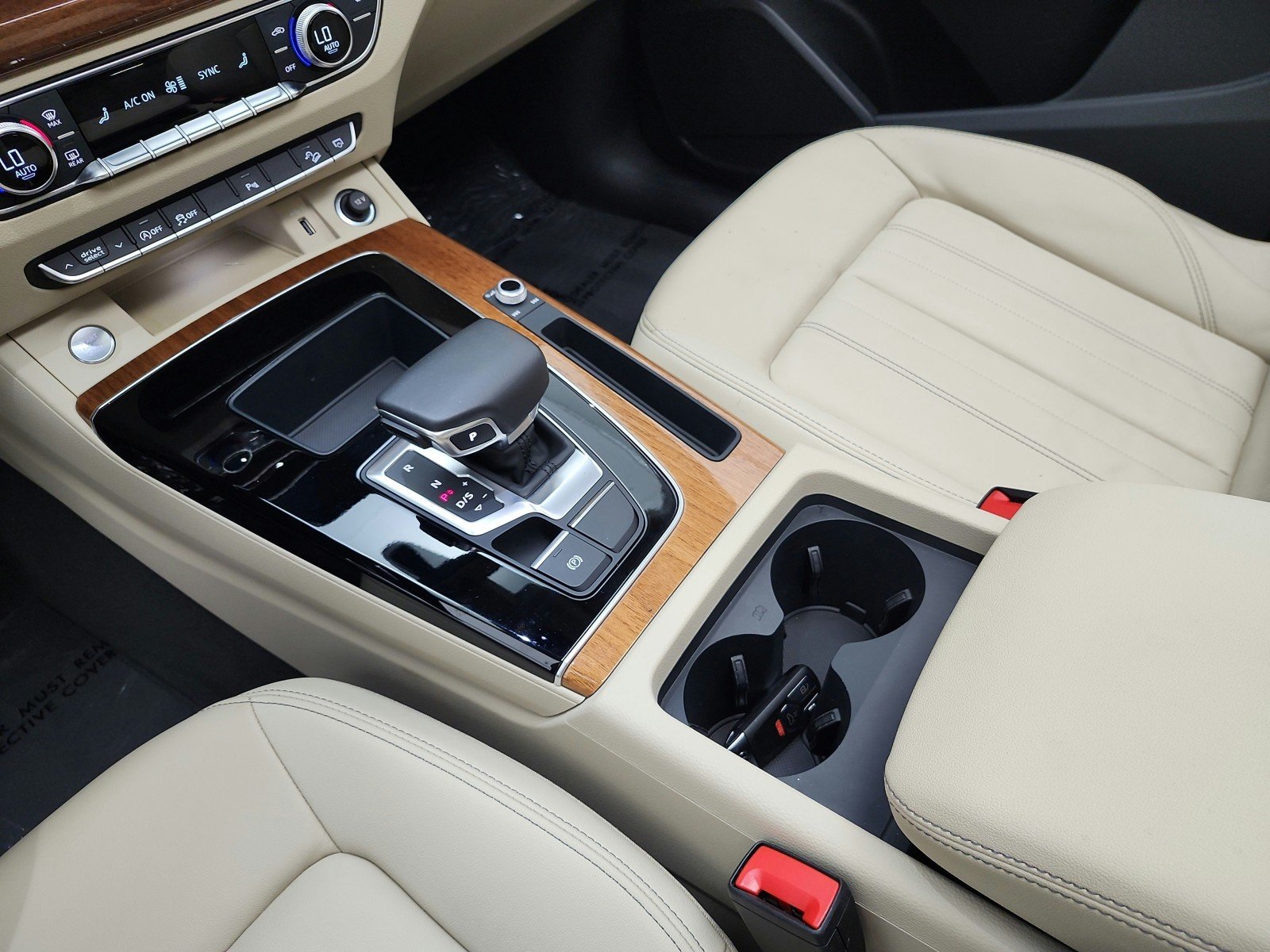 Used 2023 Manhattan Gray Metallic Audi Premium image 11