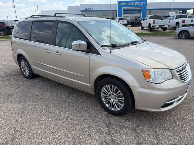 Used 2013 Chrysler Town & Country Touring-L with VIN 2C4RC1CG4DR684799 for sale in Bloomington, IL