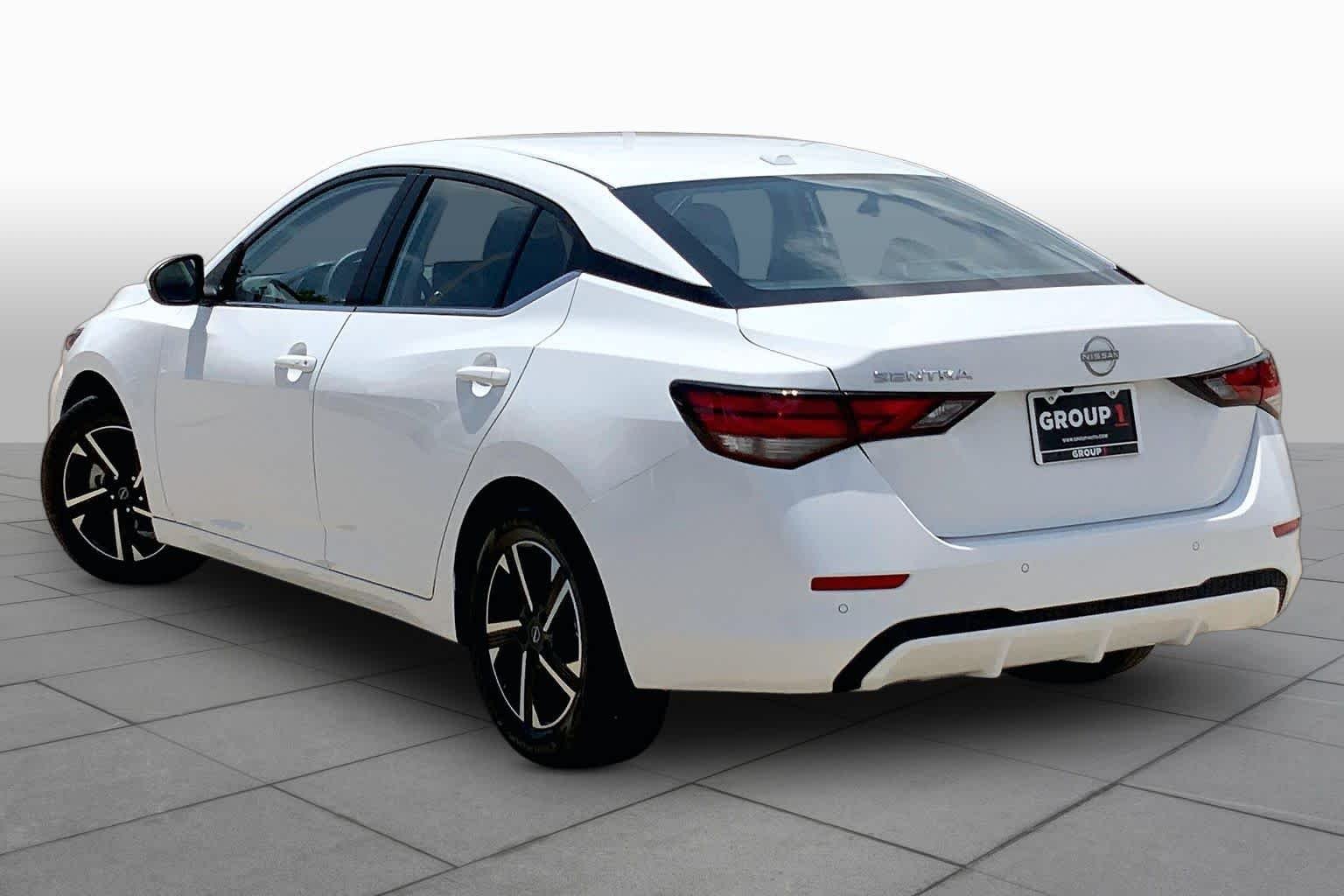 Used 2025 Fresh Powder Nissan SV image 11