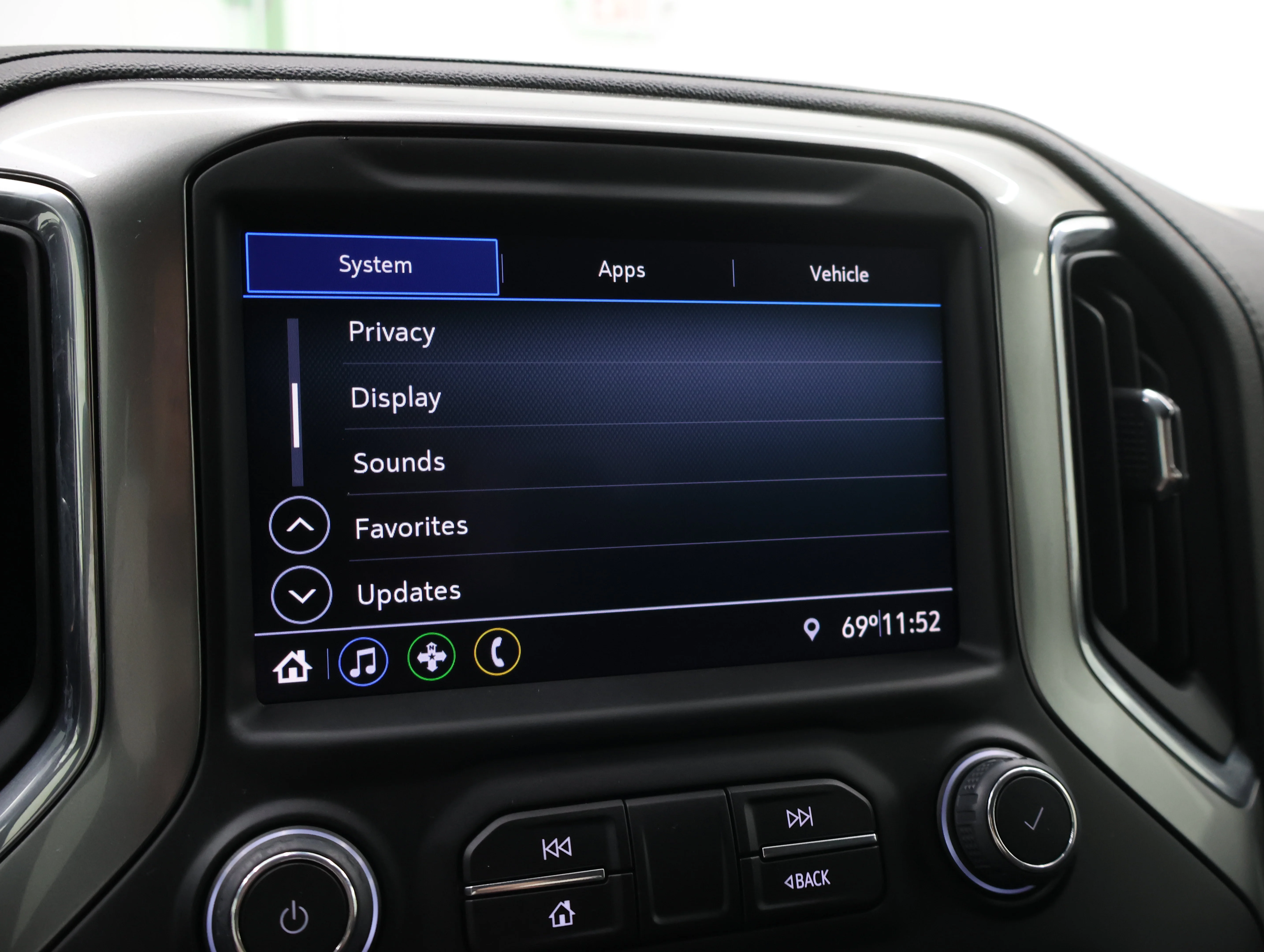 Used 2023 Black Chevrolet LT image 47