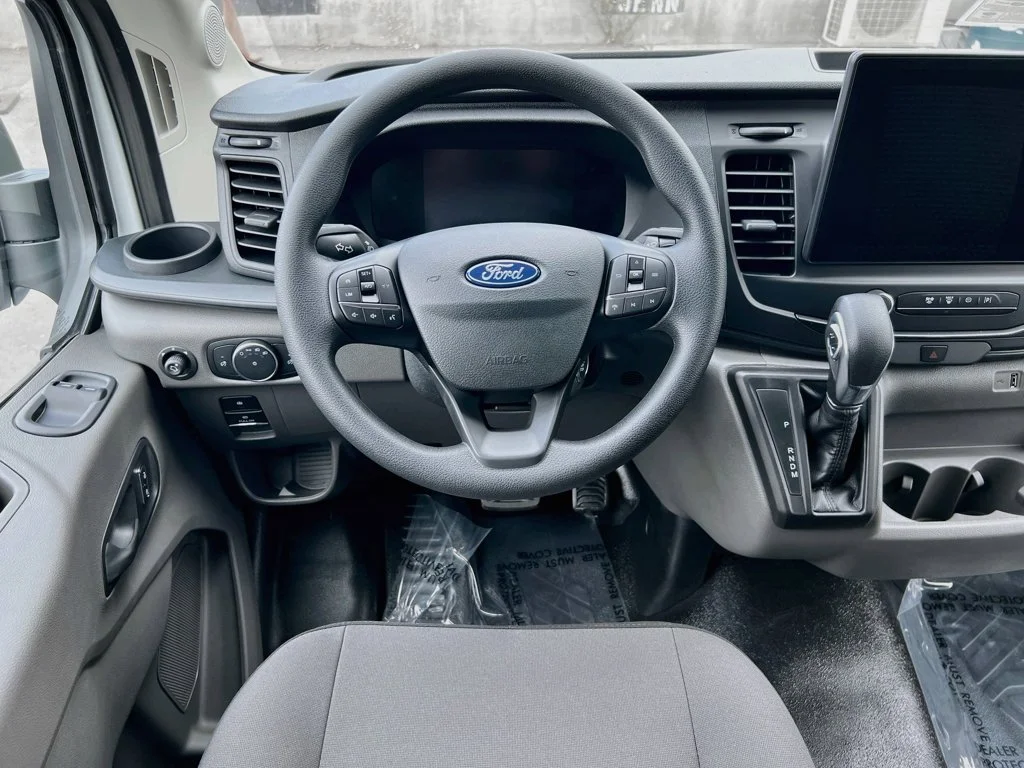 New 2026 Oxford White Ford XL image 25