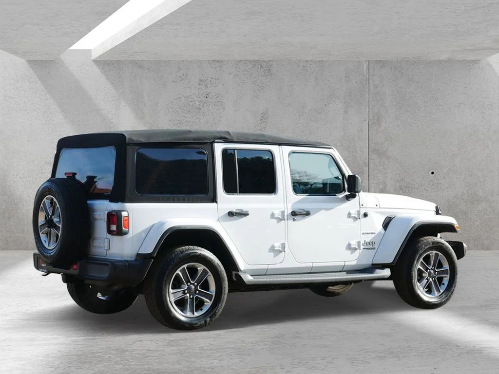 Certified Used 2018 White Jeep Unlimited Sahara image 3
