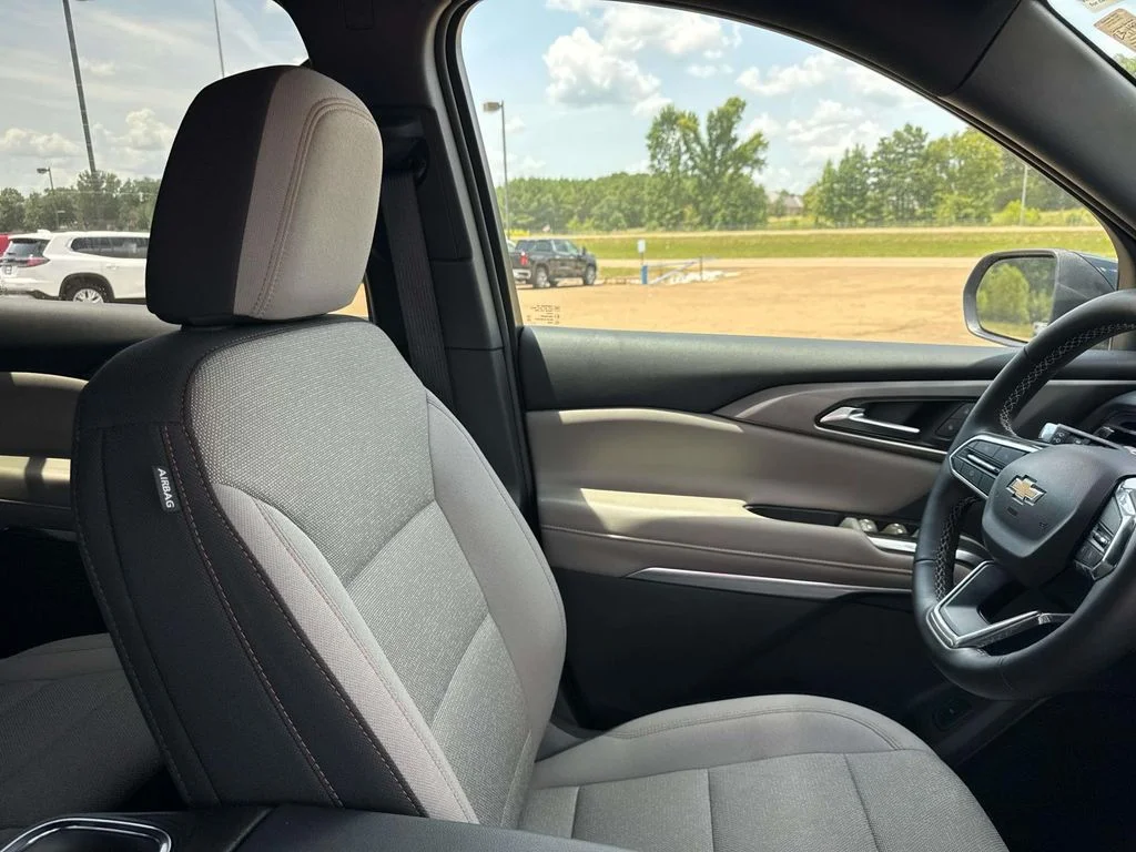 Used 2026 Gray Chevrolet LT image 16