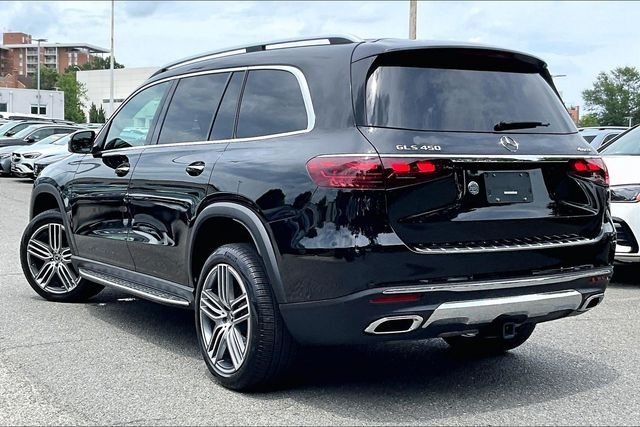 Used 2026 Black Mercedes-Benz GLS 450 image 10