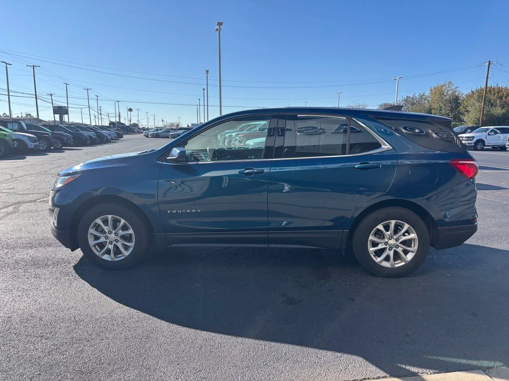 Used 2020 Blue Chevrolet LT image 7