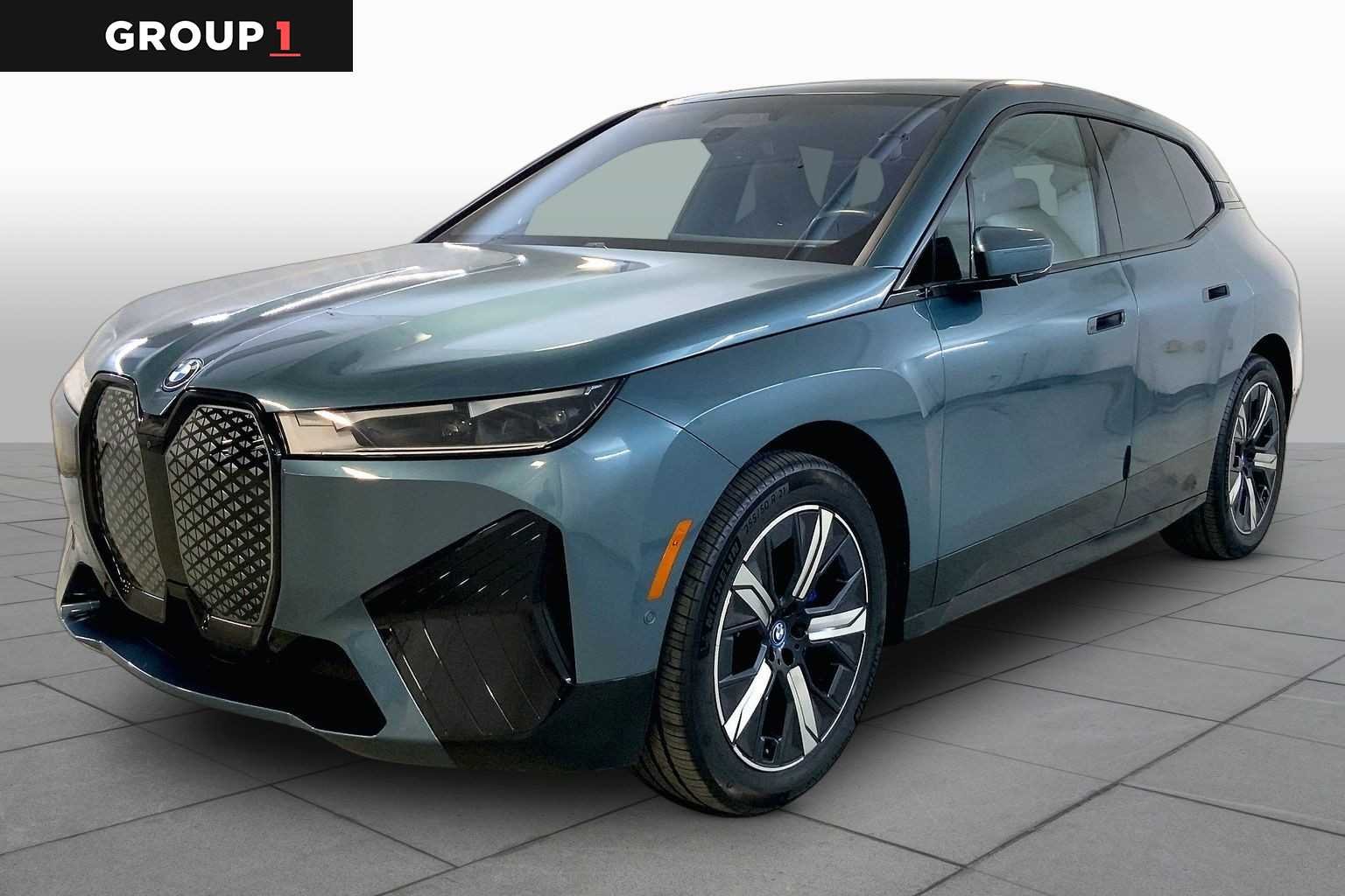 2024 BMW iX xDrive50's photo