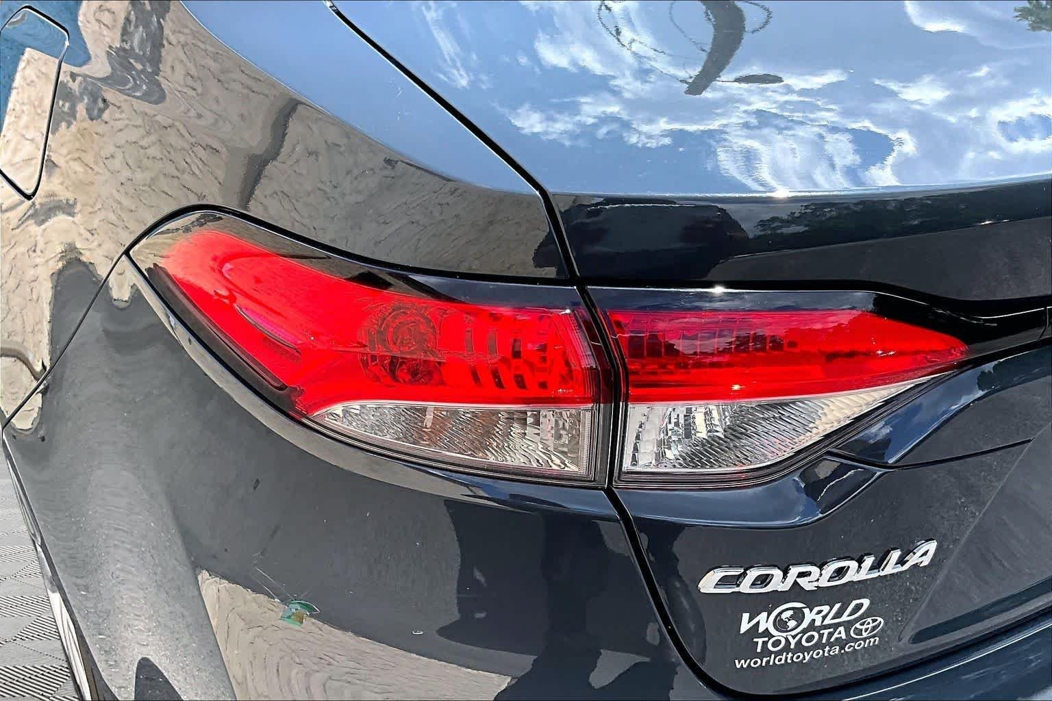 Used 2024 Underground Toyota LE image 29