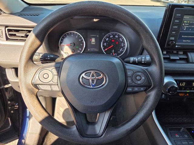 Used 2020  Toyota XLE image 25