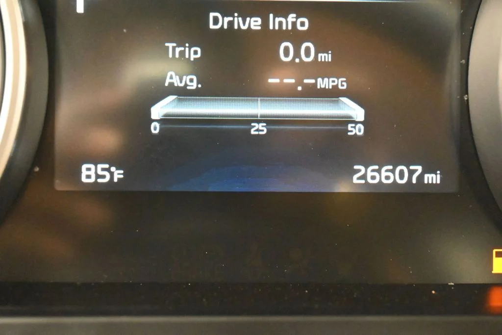 Used 2024 Flare Red Kia LX image 25
