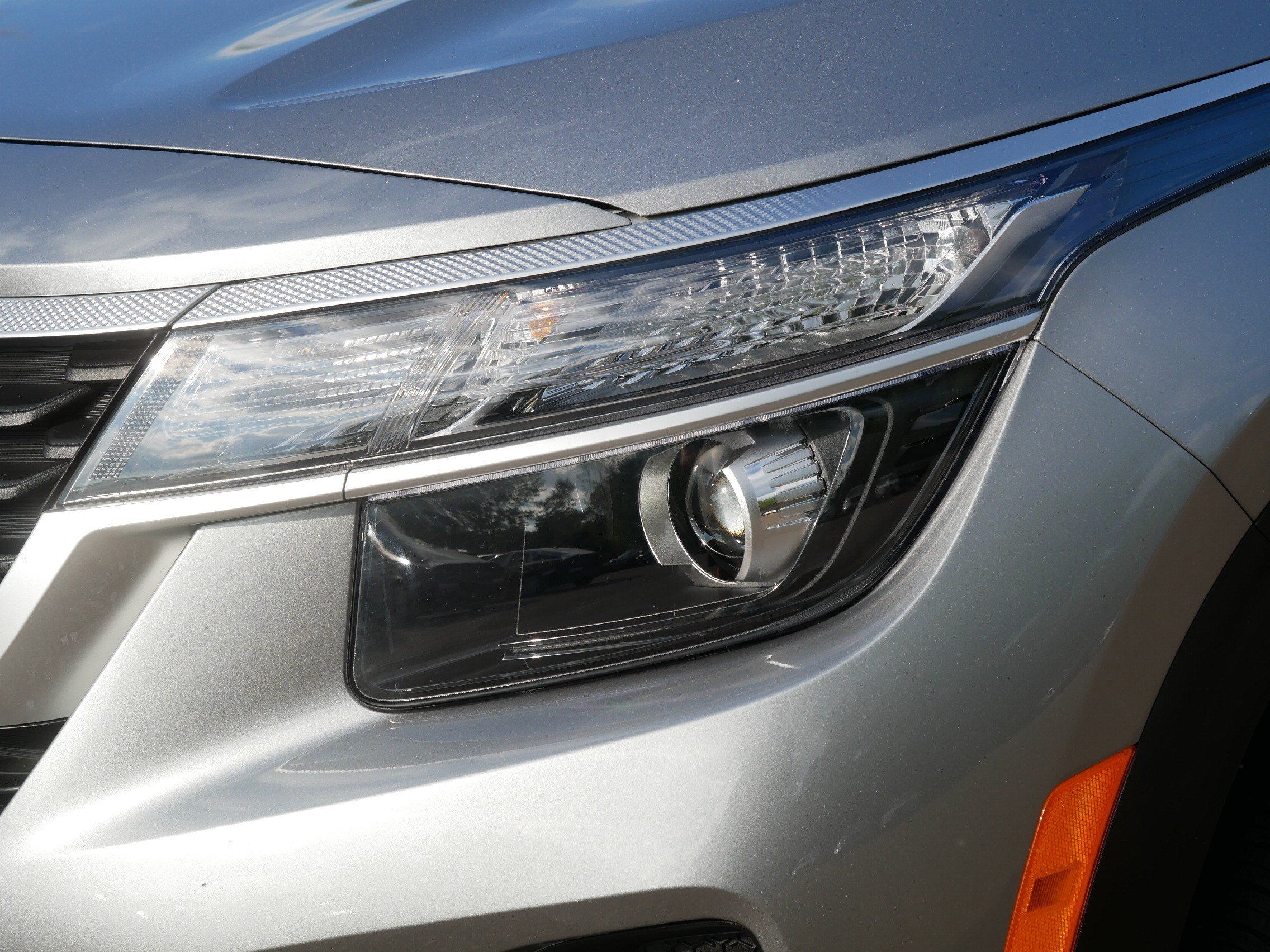 Used 2023 Steel Gray Kia LX image 16
