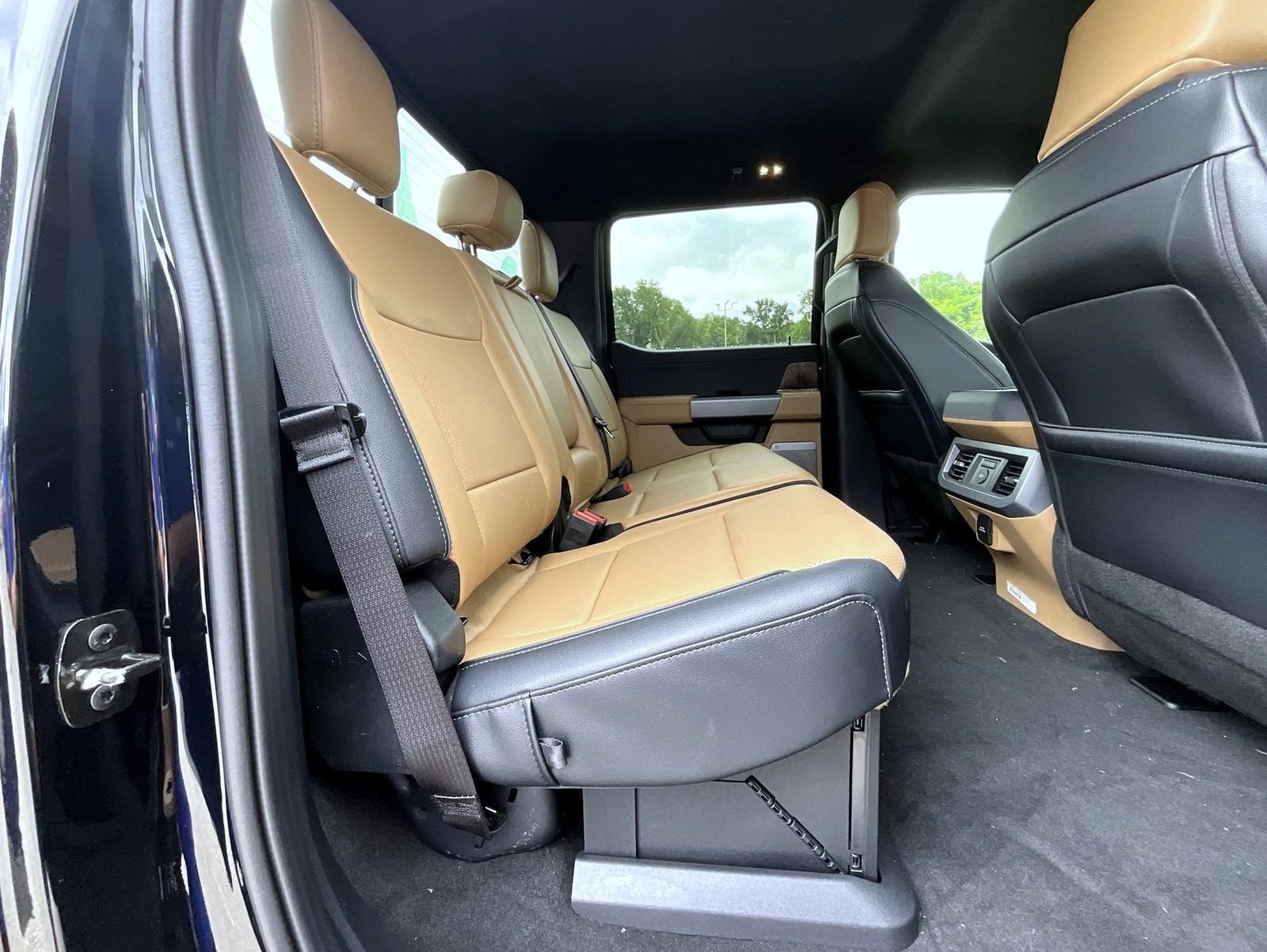 New 2026 Black Ford Lariat image 20