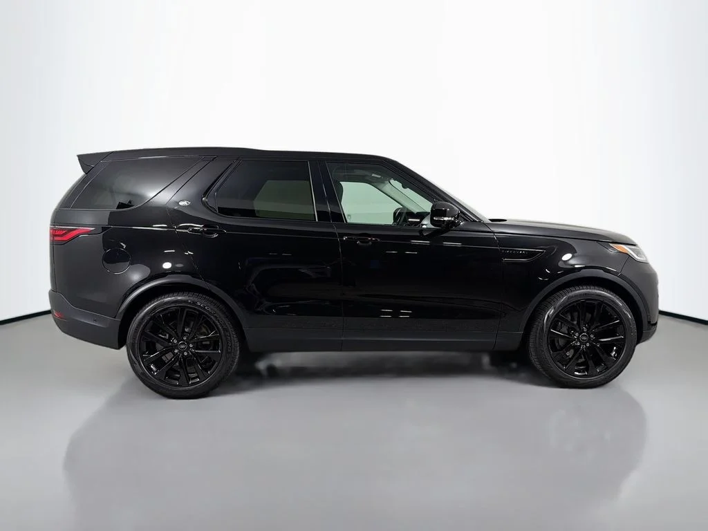 New 2026 Santorini Black Land Rover S image 4