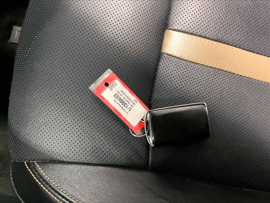 Used 2024 Gray Mazda Premium Plus image 32