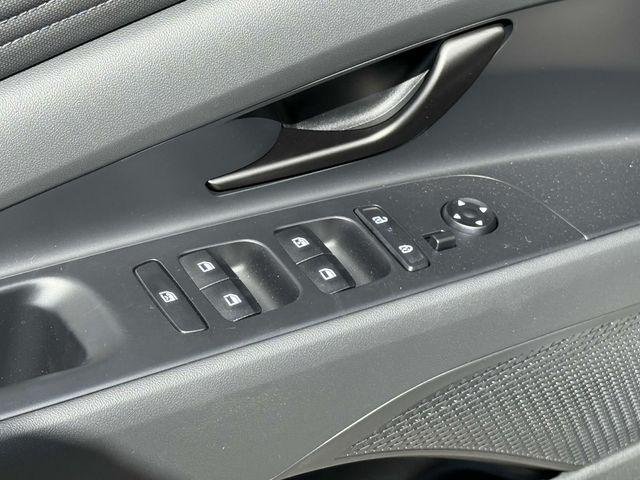 New 2025  Hyundai SEL Sport image 27