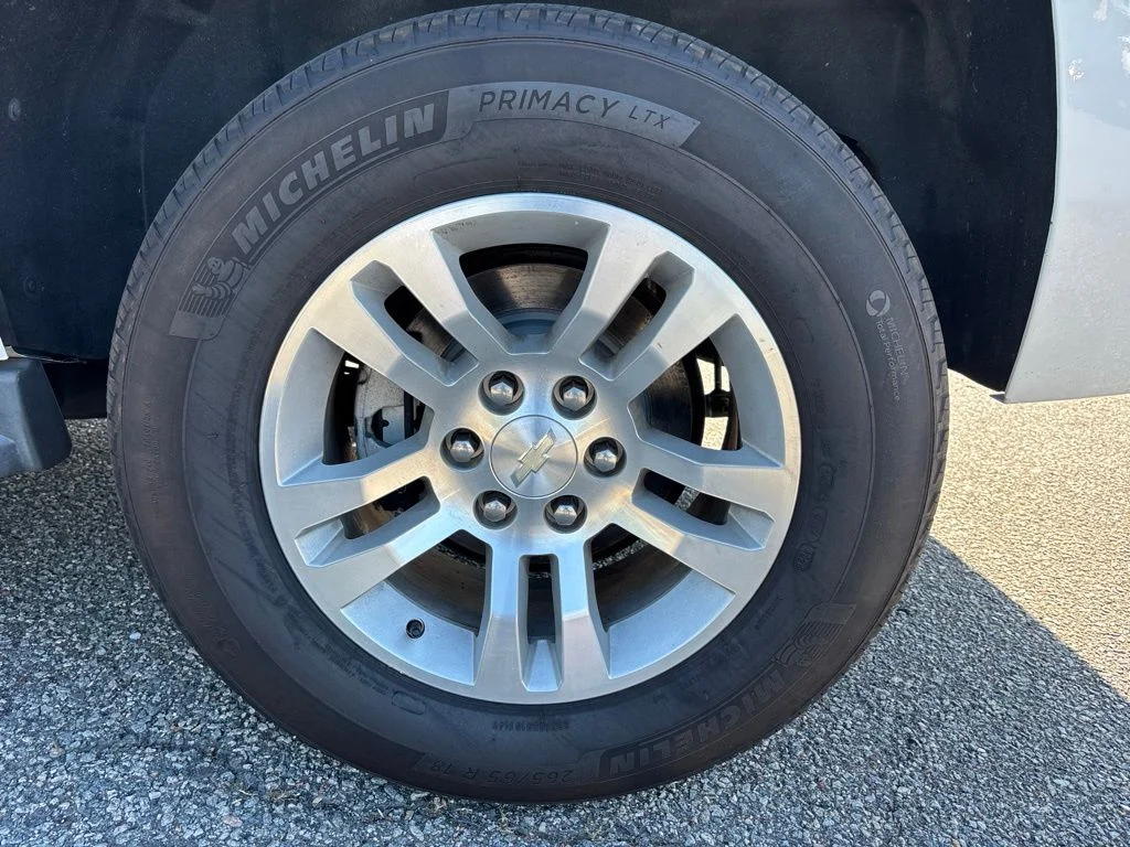 2019 Chevrolet Tahoe LT - Photo 16