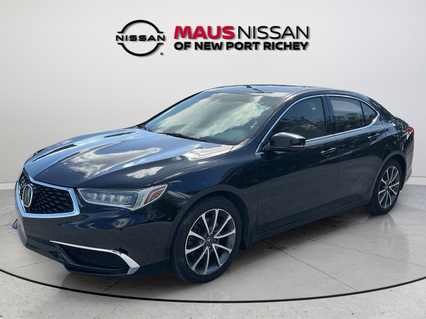 Used 2018 Black Acura 3.5L V6 image 4